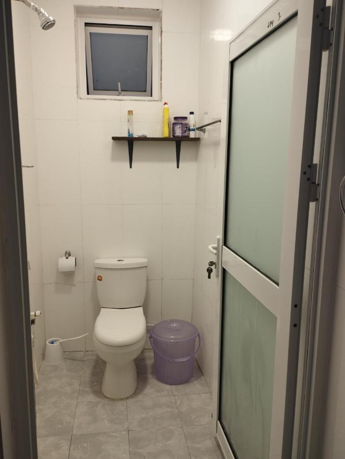 Divine Studio Bed & Breakfast Момбаса Екстериор снимка